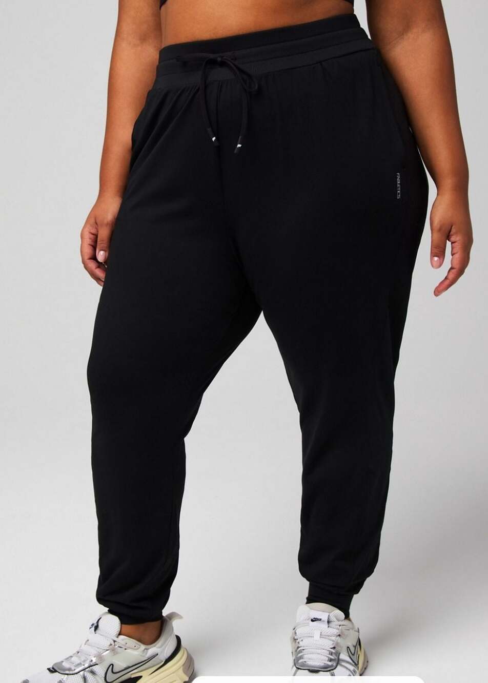 NWT Fabletics Activewear Cold Weather Jogger with Zip Pockets Sz XXL